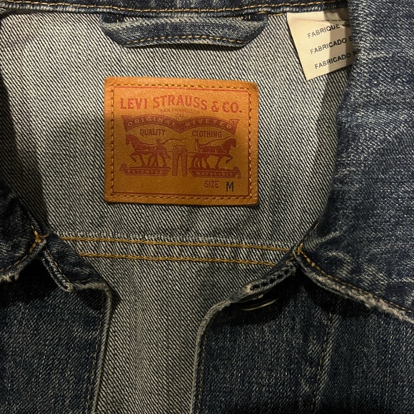 Women’s Medium Jean Jacket - Picture 3 of 3